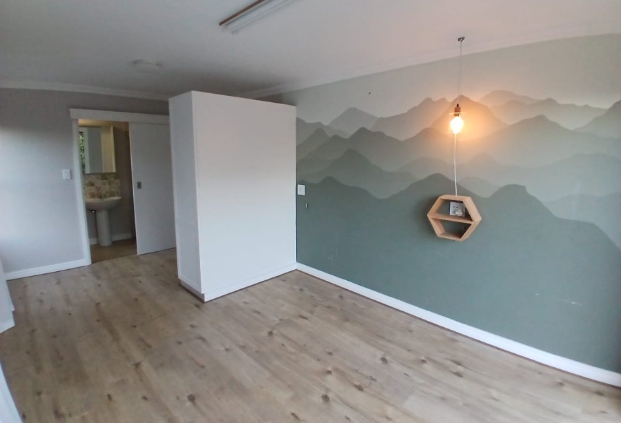 5 Bedroom Property for Sale in Wilderness Central Western Cape